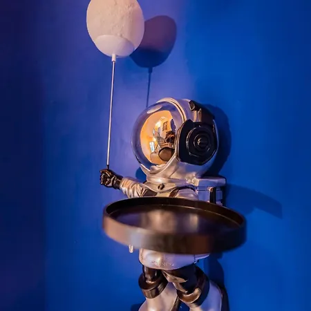 Vandrerhjem Stellar Female