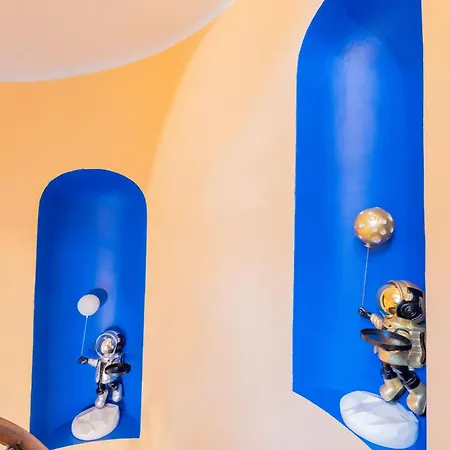 Stellar Female Vandrerhjem