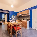Stellar Female Hostel Prague