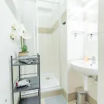 Stellar Female Hostel Prague